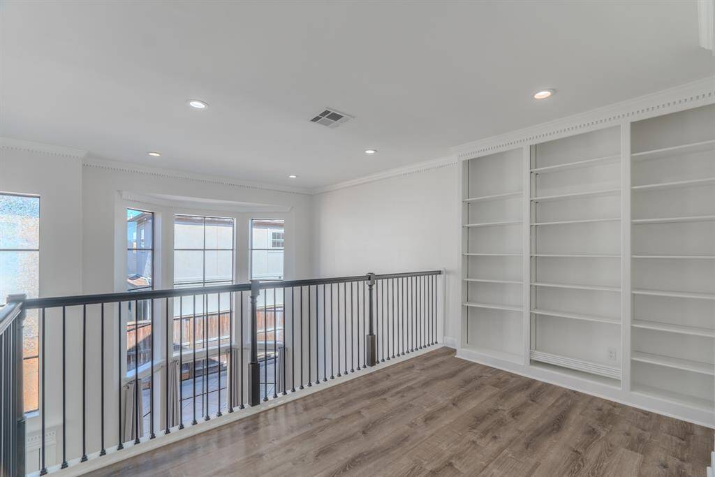 Upstairs Loft Could Be used As A Study, library Or Flex Room. You're Pick.