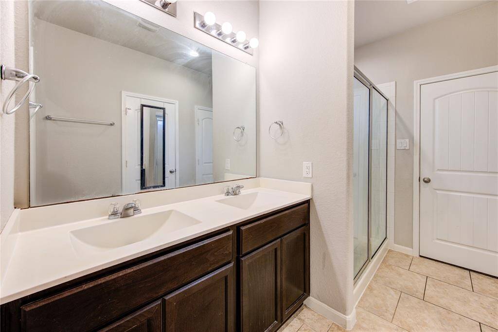 Ensuite for Primary