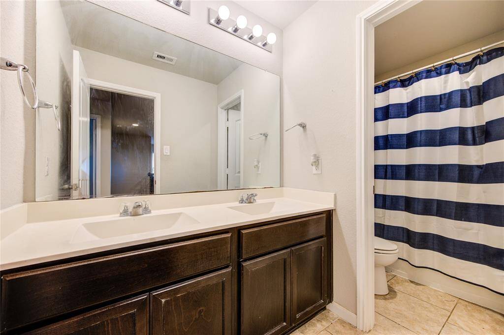 Secondary Bathroom