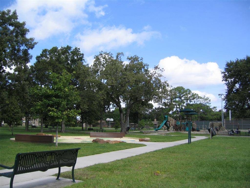 A neighborhood gem, Jaycee Park includes walkways and playground.