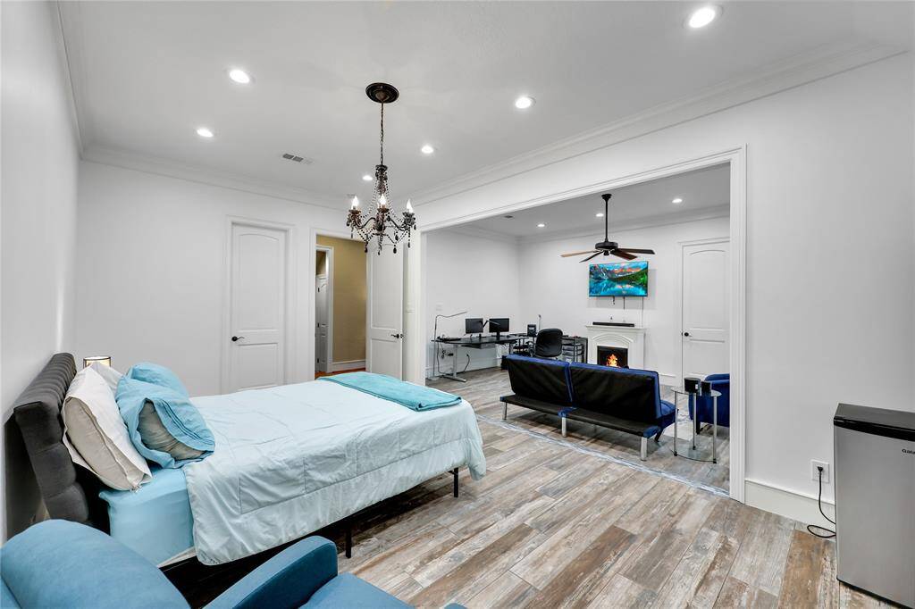 Upstairs bedroom with living space, is perfect multi-generational families living together.