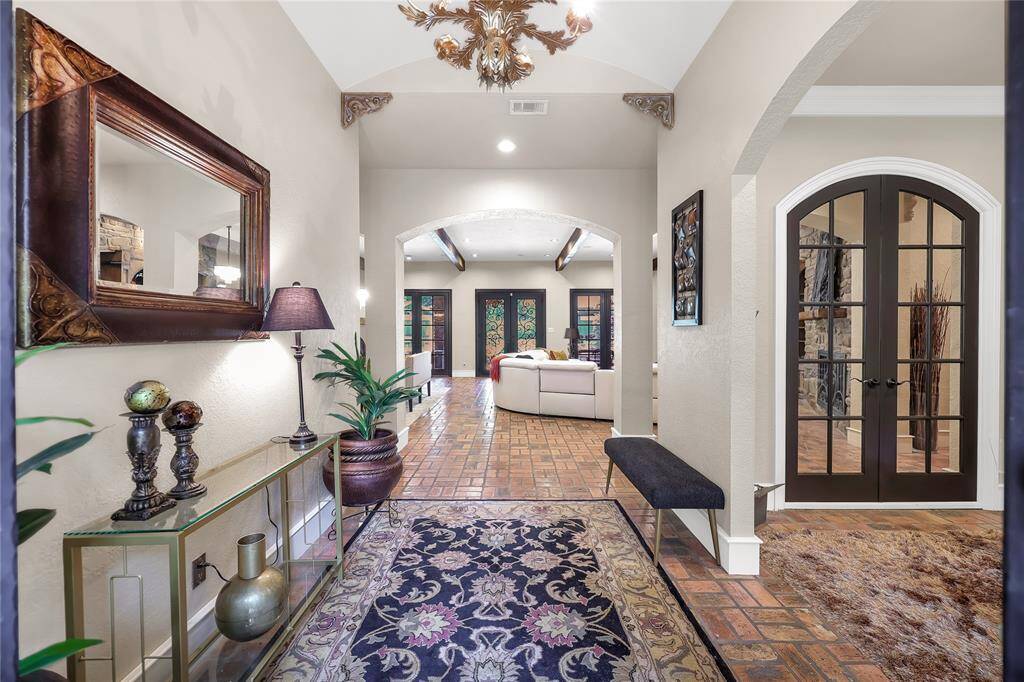 Entry way