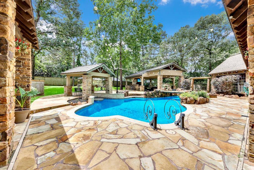 The backyard oasis you have been dreaming of.