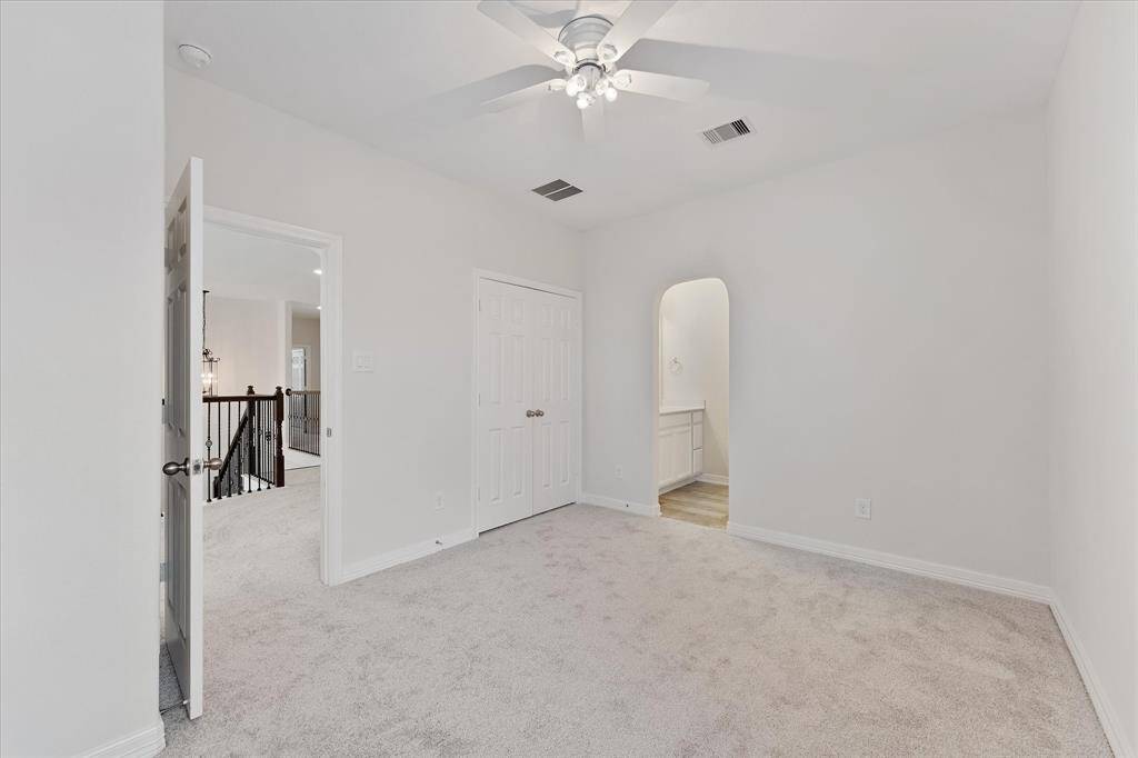 Fifth bedroom with Jack and Jill bath