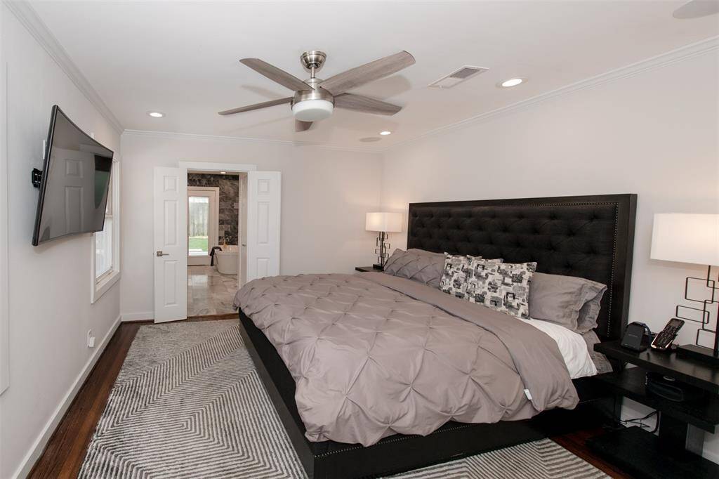 primary bedroom