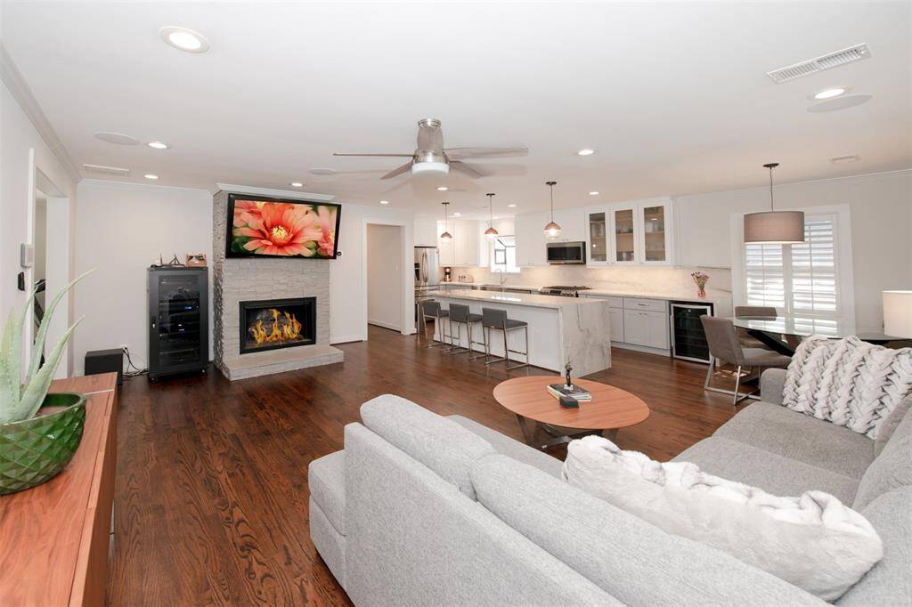 family room
