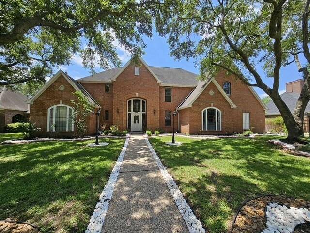 Welcome to this amazing home located in the heart of Kelliwood Nottingham Country subdivision. This unique home offers a beautiful floorplan with a 'CASTLE' like feel in every area.