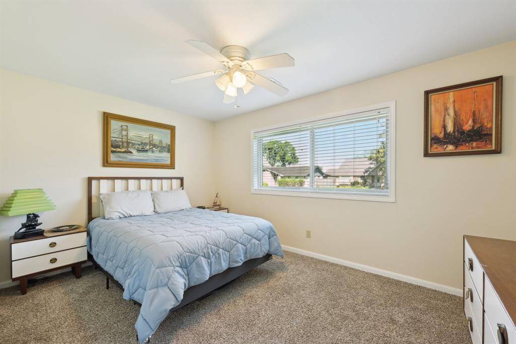 Secondary bedroom!