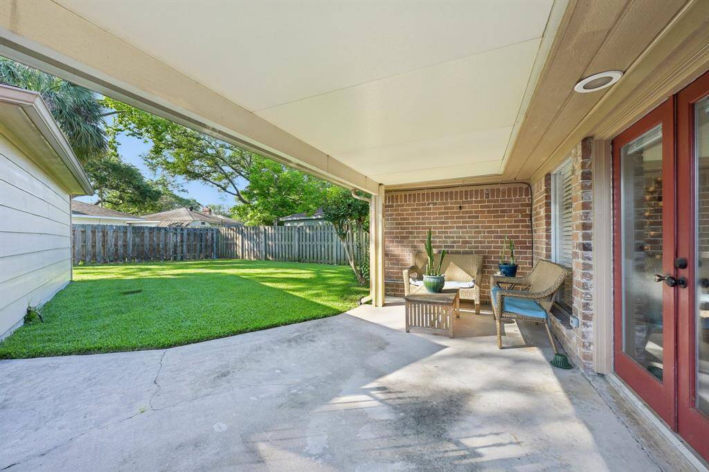 Covered patio