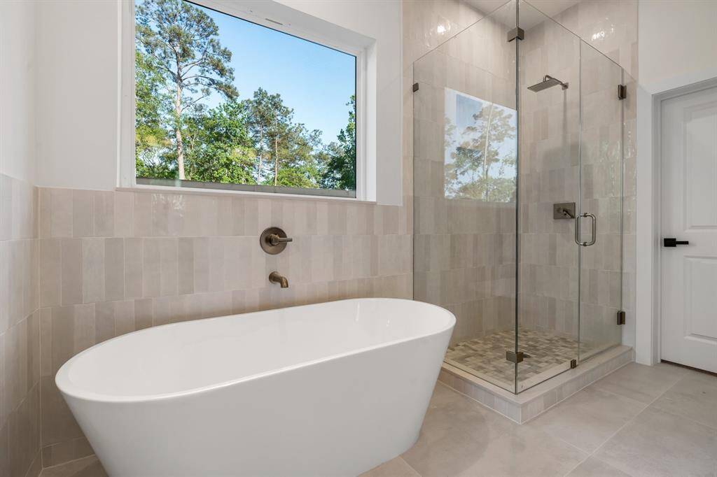 Relaxing soaking tub.
