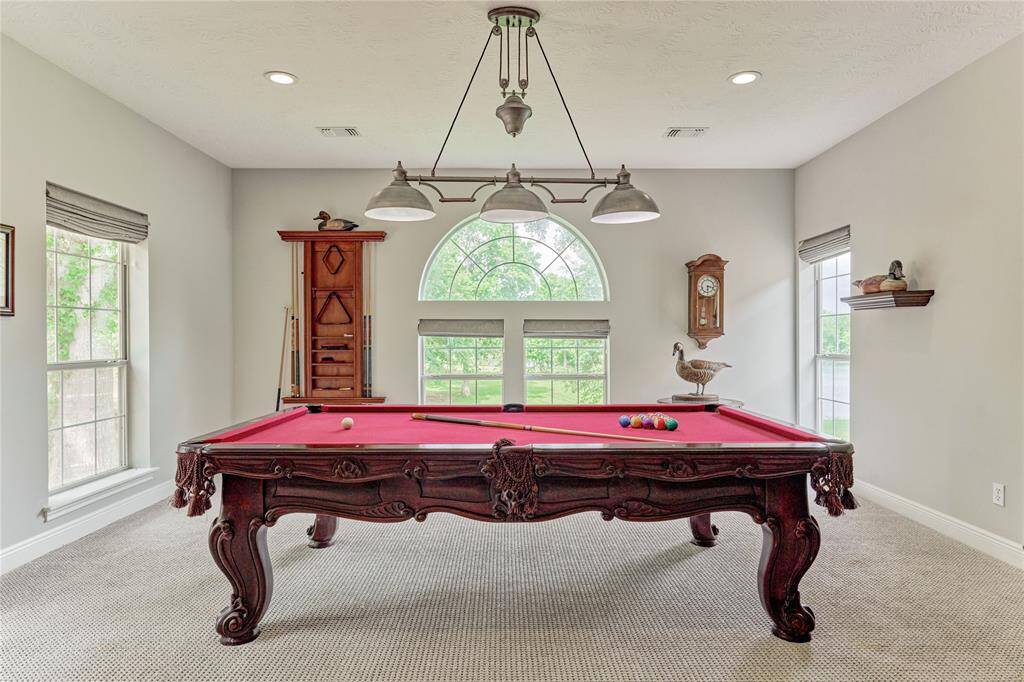 Billiard room second view