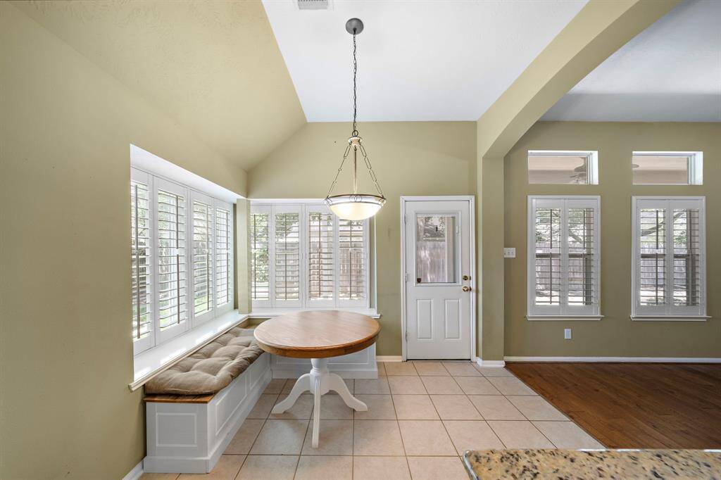 Breakfast nook with built-in bench seating.