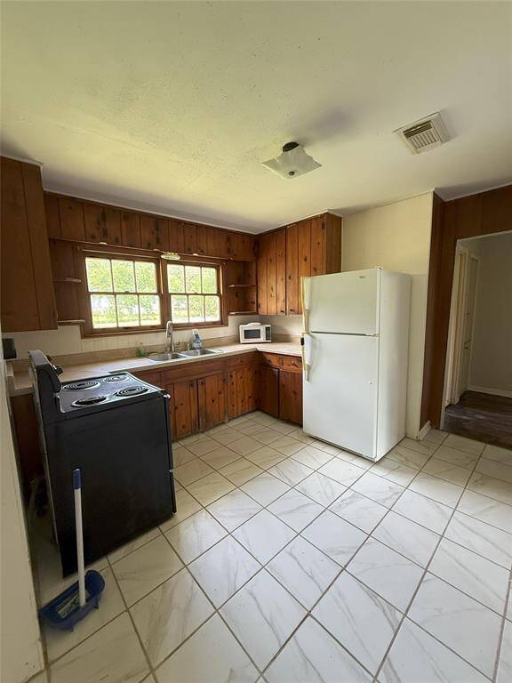 Cozy kitchen