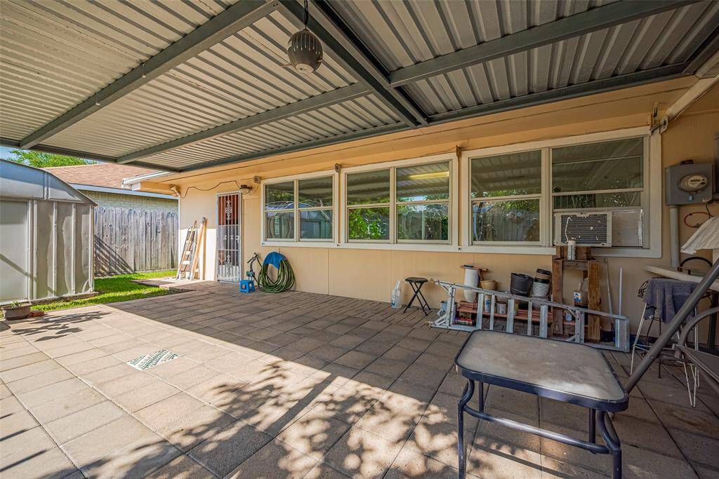 Property Image 38