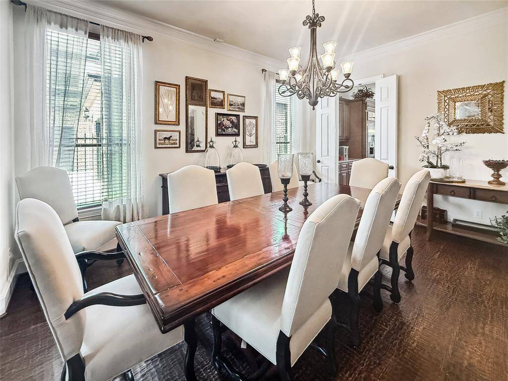 Formal Dining.