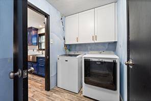 Laundy room.