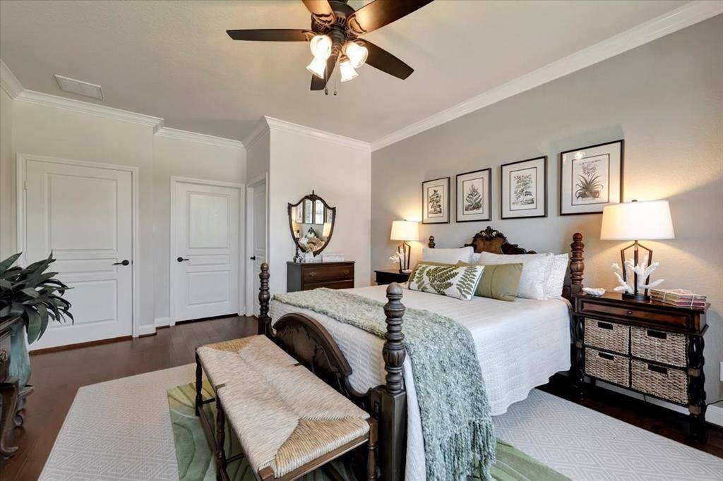 Another view of the guest bedroom.