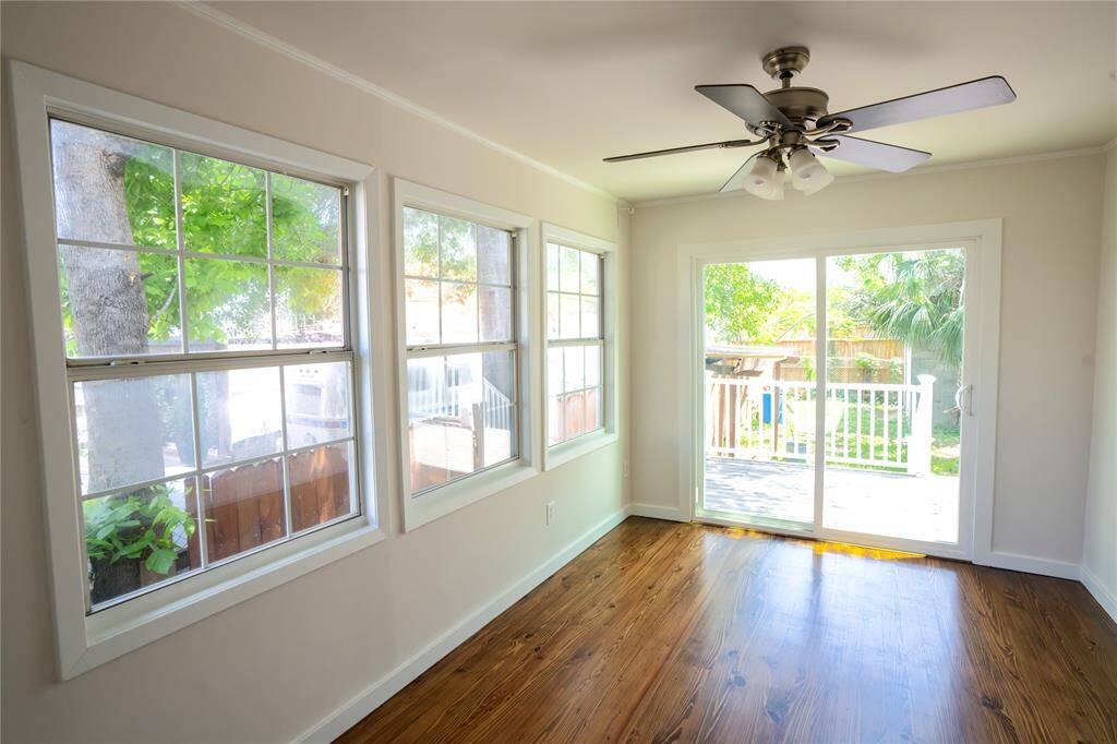 2nd bedroom with direct access to the spacious backyard!