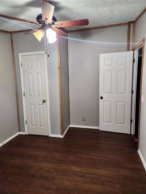 Secondary Bedroom of three bedrooms