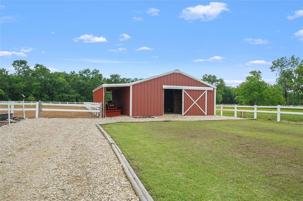 Horse stable