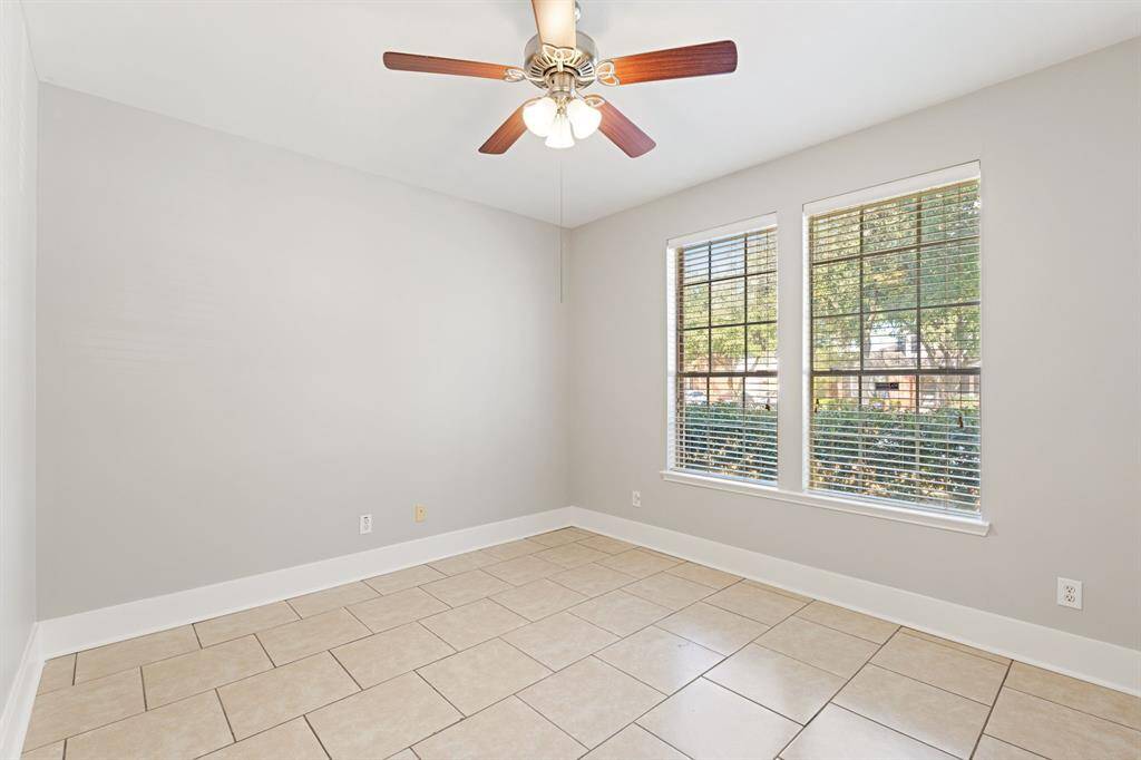 Second bedroom