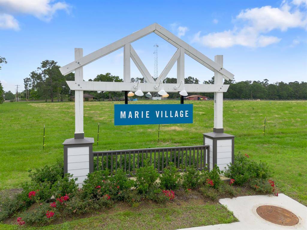 Subdivision entrance