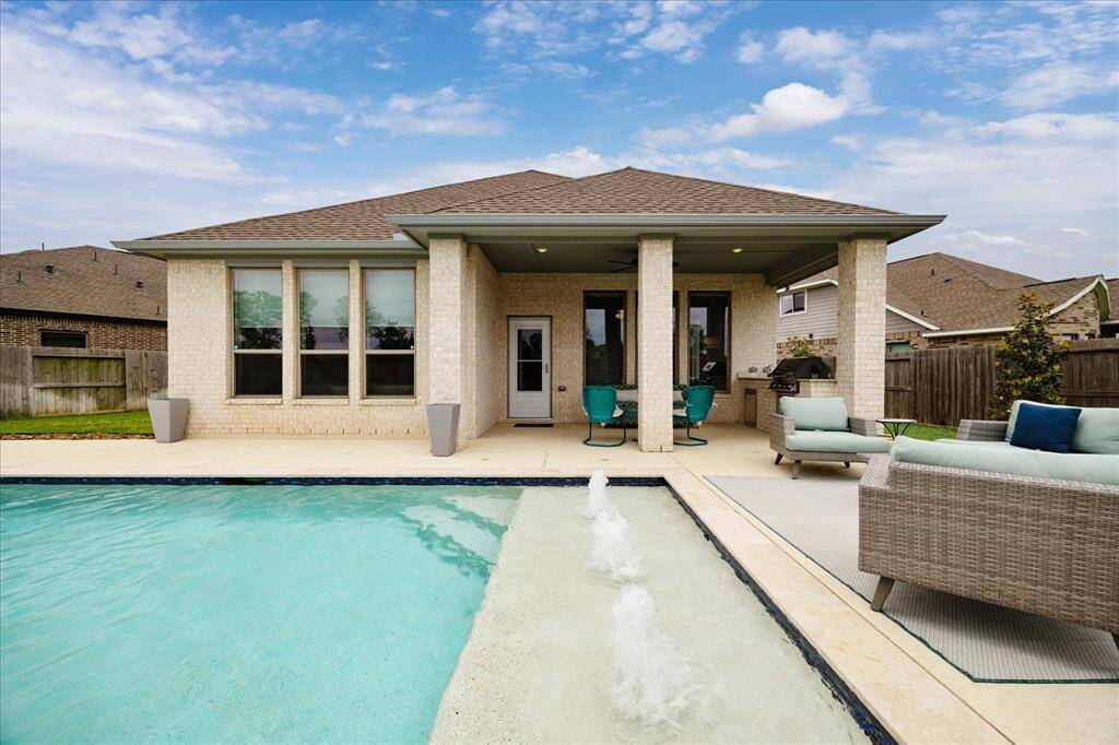 This backyard looks like the perfect setting for summer pool parties, backyard BBQs, evening dinners, and laid-back Sunday brunches. With space to swim, grill, lounge, and gather, it’s made for celebrating life outdoors all year long.