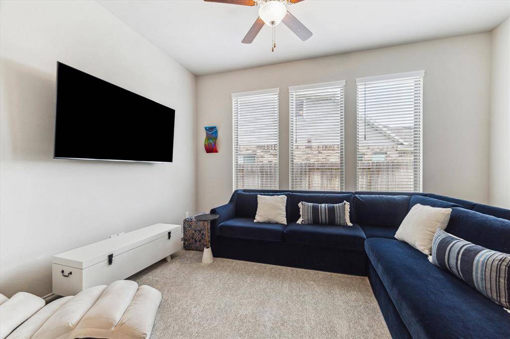 This fabulous flex space is ready for your personal touch. With triple windows, a cooling fan, neutral paint, and beautiful LVP flooring, it’s perfect for a study, game room, home gym, or anything else you envision. With endless possibilities, the choice is yours.