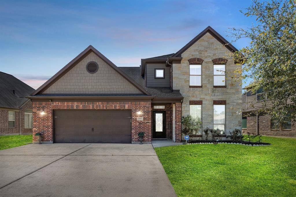 Welcome to 19107 Egret Glen