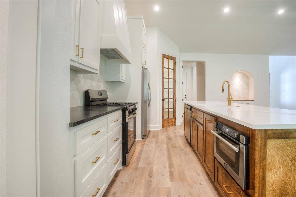 All appliances included!