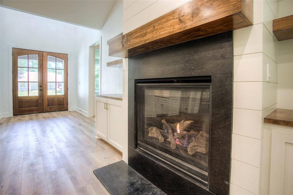 Gas fireplace.