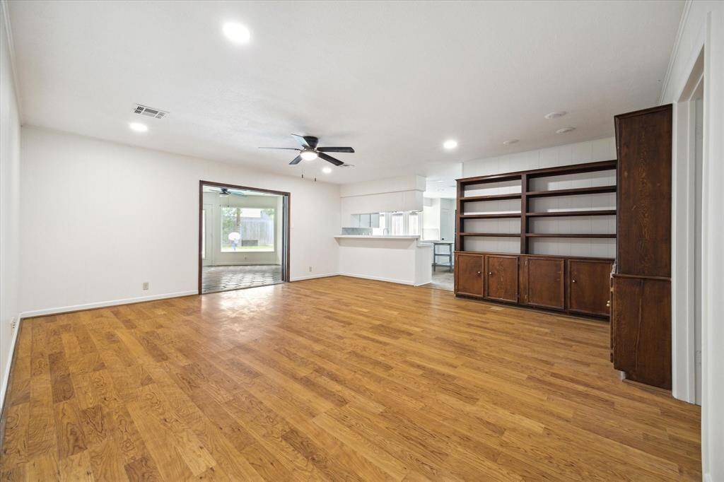 Living room.