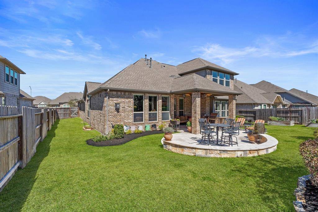 Nice oasis in the backyard to enjoy throughout the year.