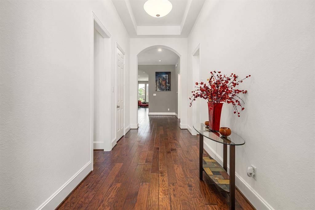 Formal Entry with Coffered Ceiling Treatment