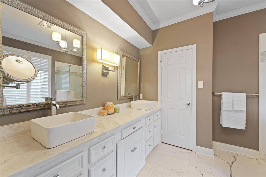 Updated primary bath.