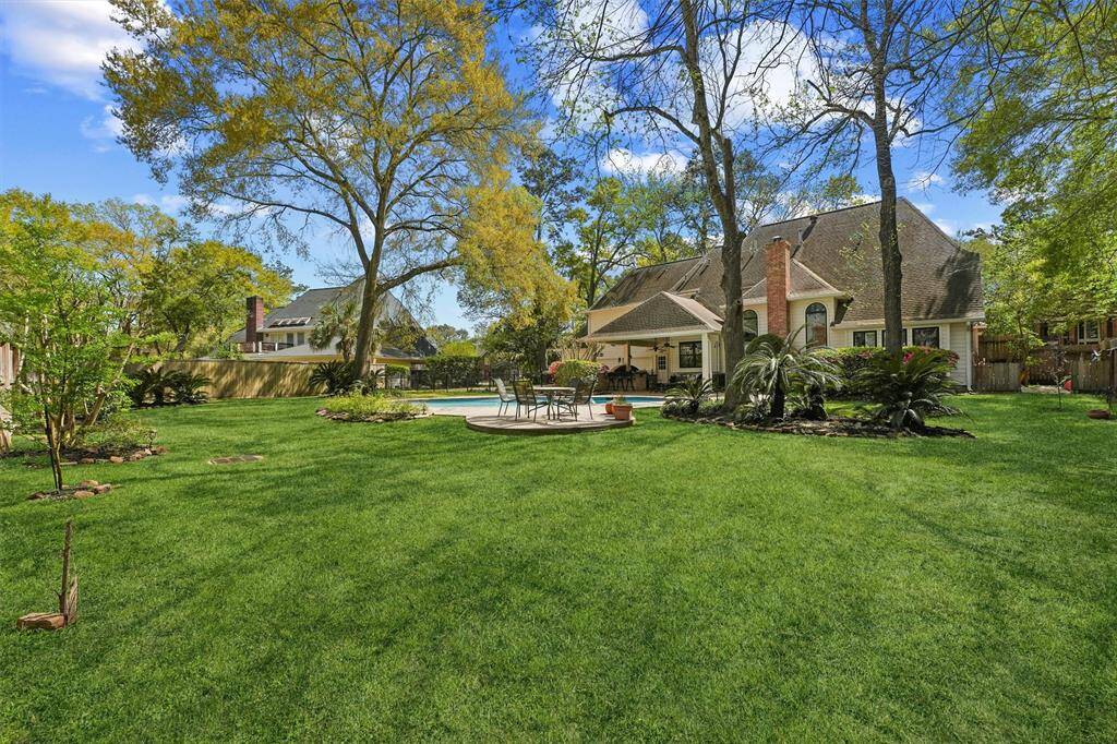 Park like backyard!
