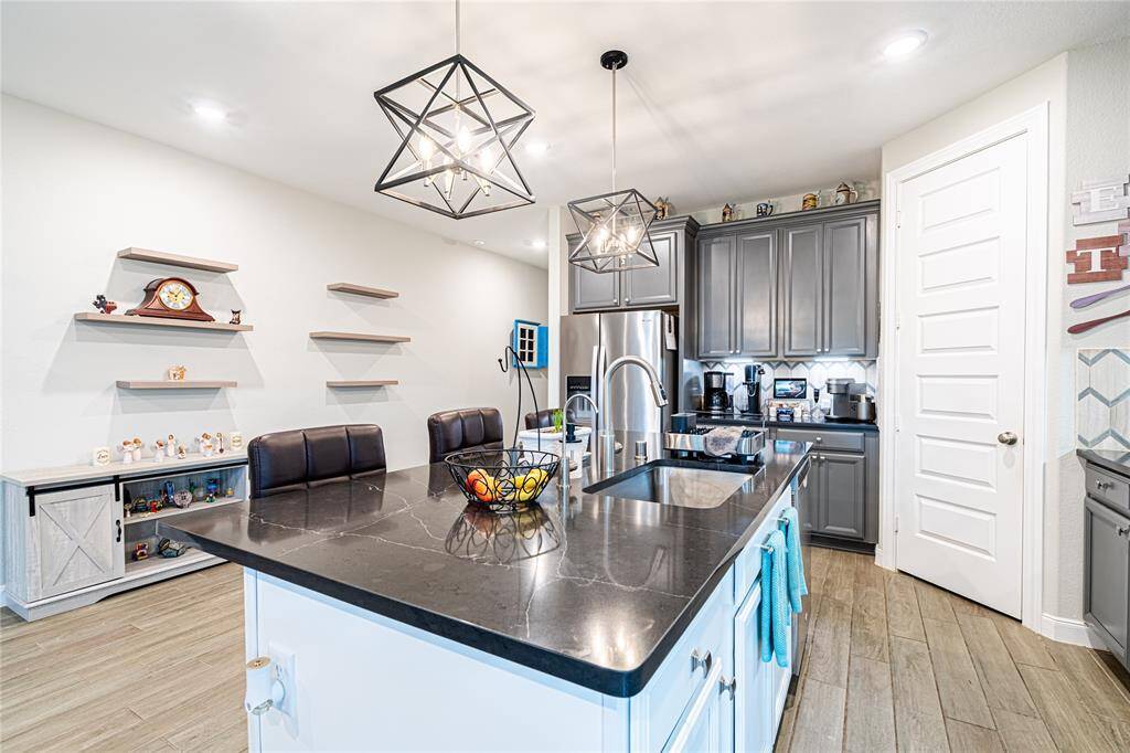 Quartz countertops
