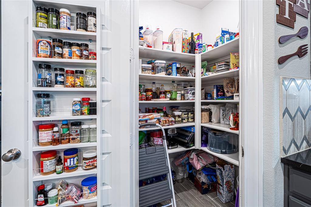 Motion sensor light in pantry