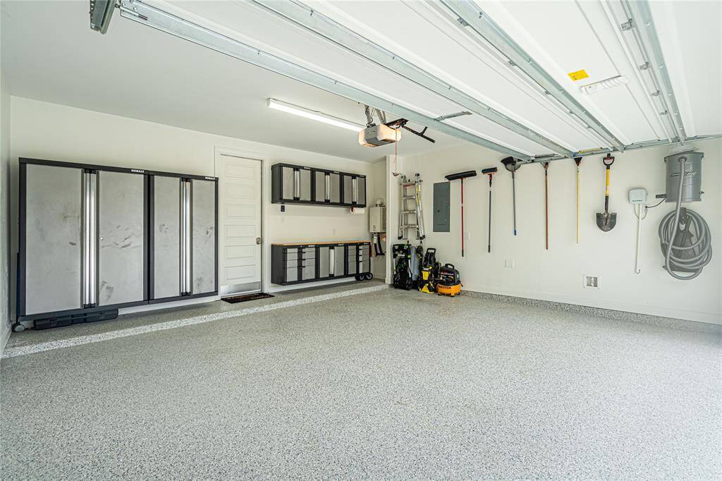 Kobalt tool shelves and polyurethane floor!