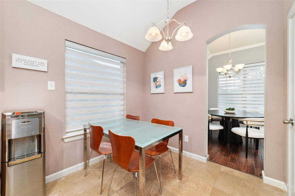 Breakfast kitchen nook