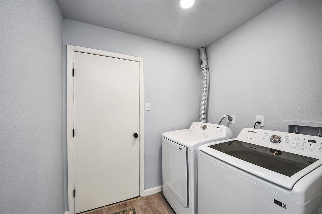 Utility room.