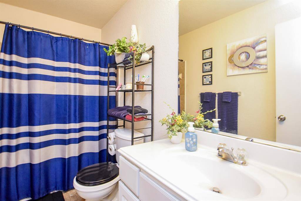 Full bath #2 - view from the door