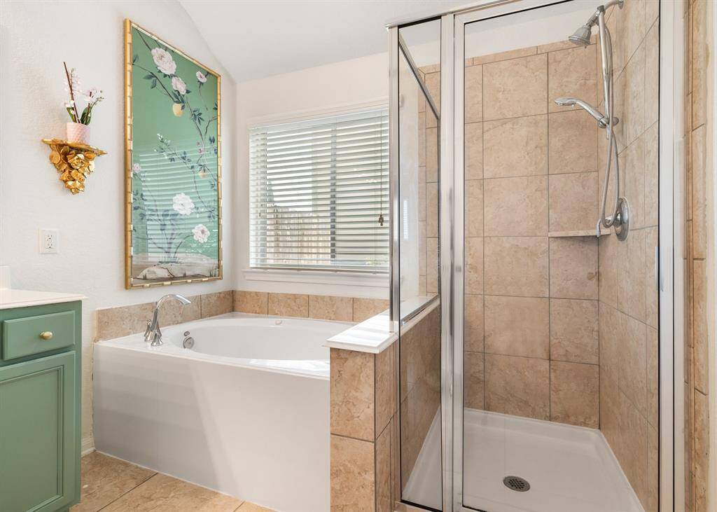 Primary Bath - jetted tub and separate shower