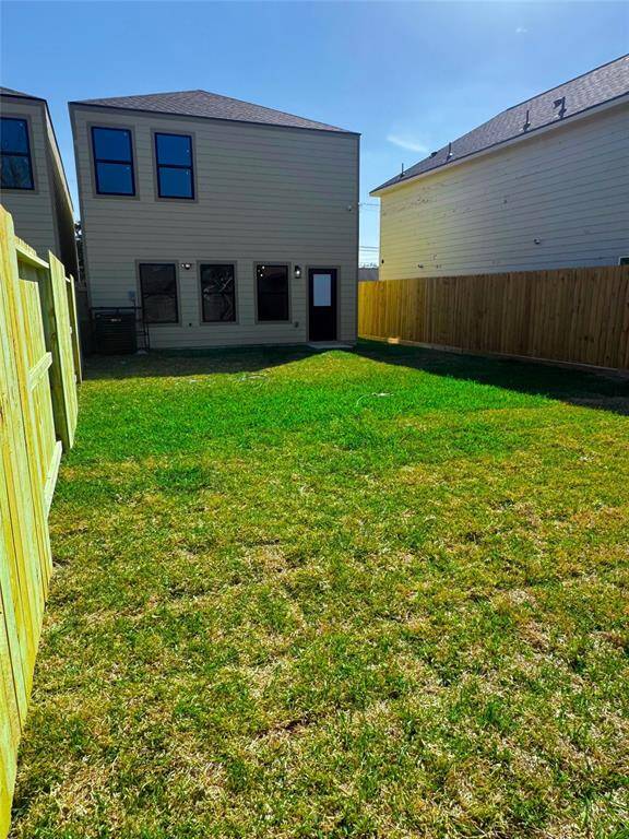 The size of the backyard is rare for a new construction home in this area