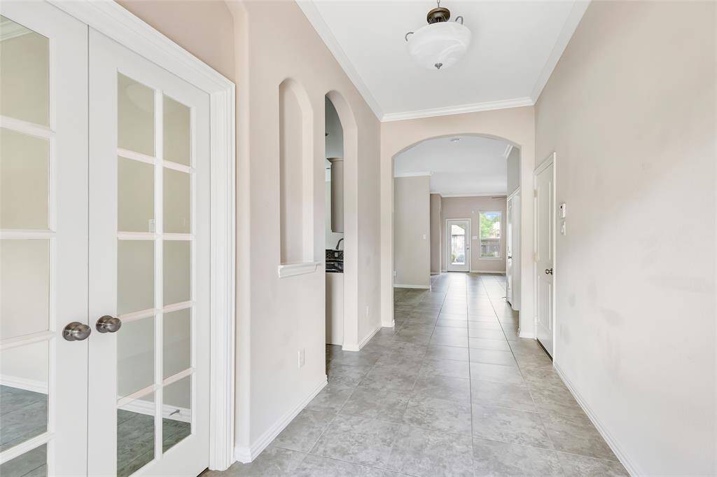 Entry way view as you enter the home.