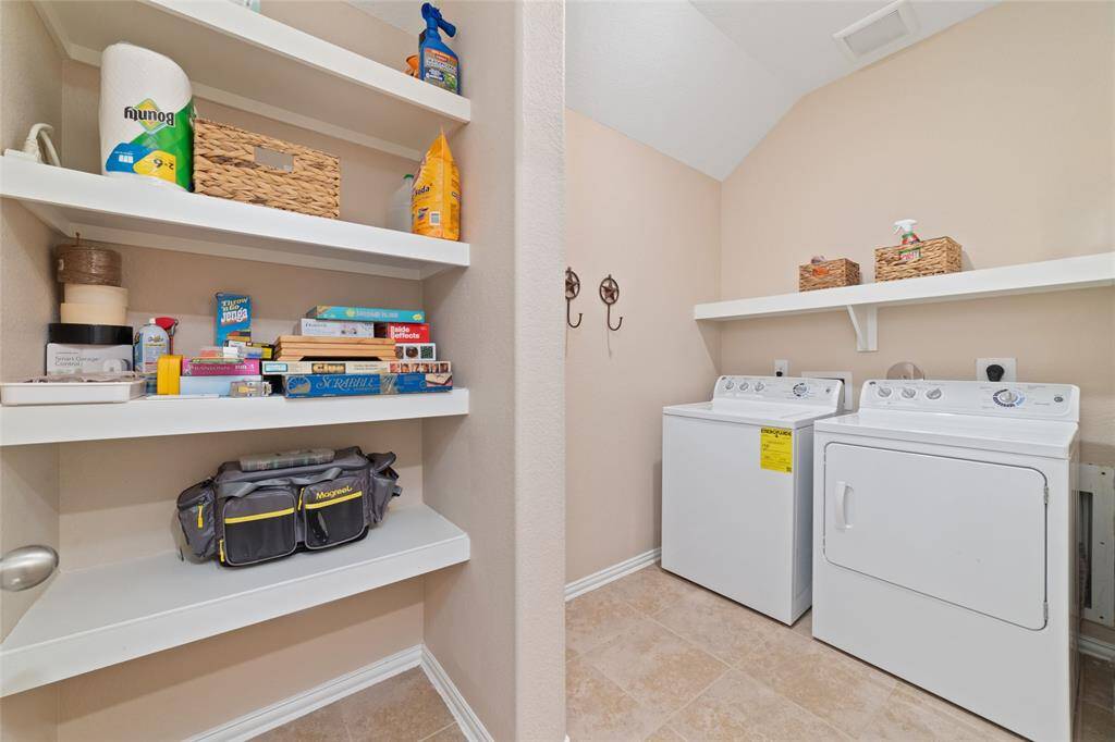Massive laundry room!