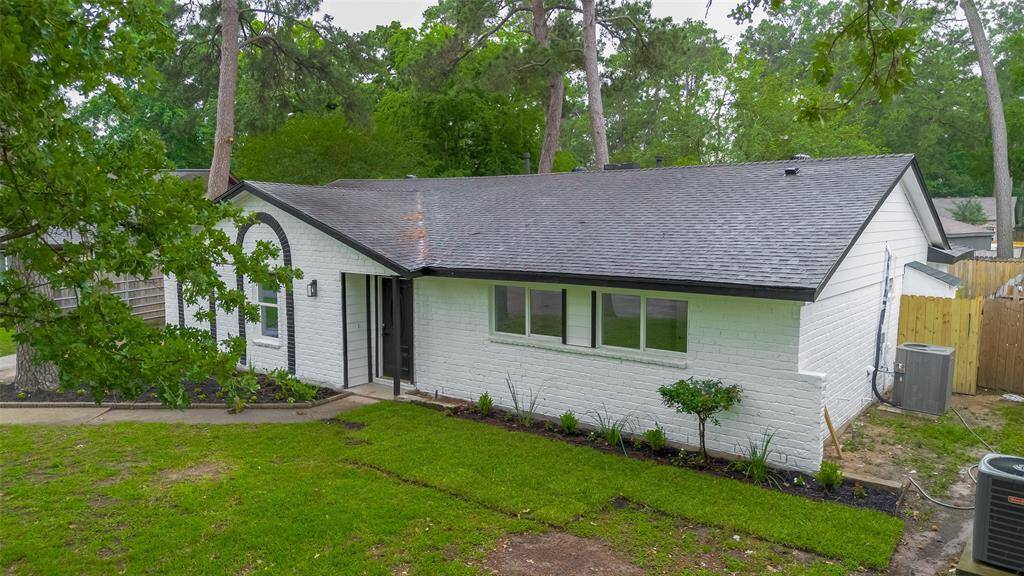 Lovely front elevation of the home.