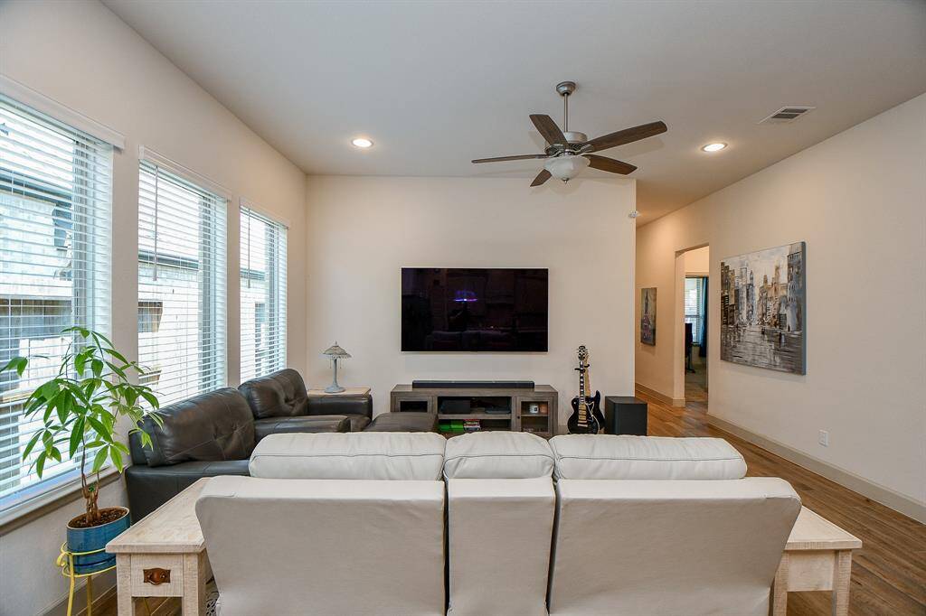 Family/Living room