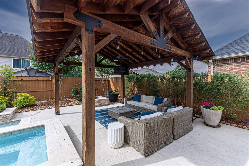 Relax in your outdoor paradise