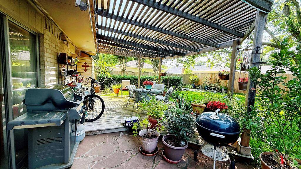 Tenant furnished